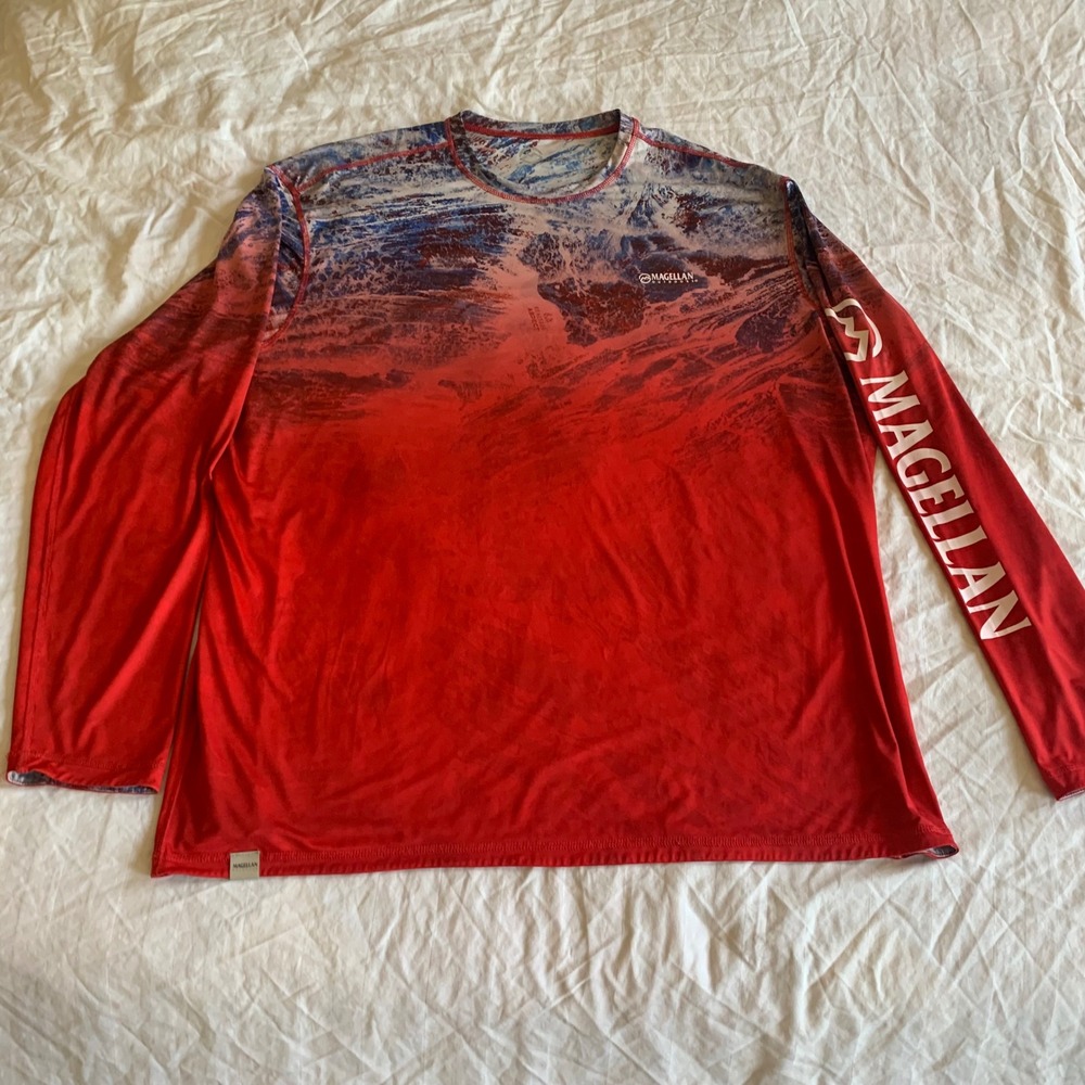 Magellan Outdoors Realtree Aspect Ombre 2XL Long Sleeve Fishing Shirt Red Blue